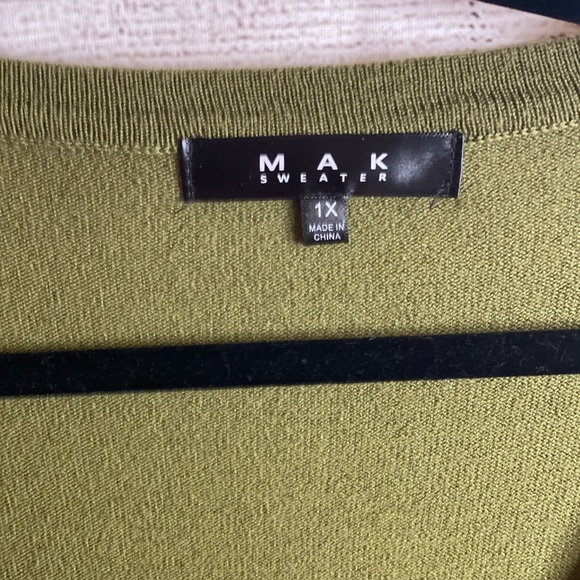 MAK 3/4 sleeve olive color cardigan - Picture 3 of 3